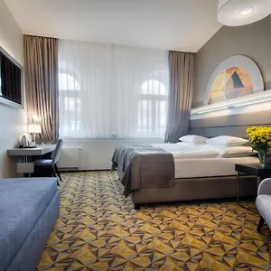 Essence 4* Praga