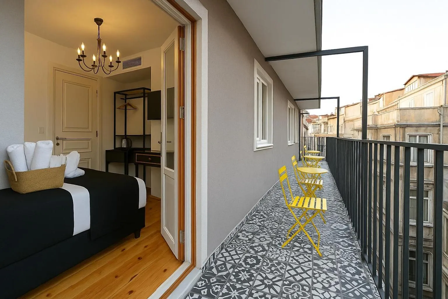 Istanbul Taksim Istiklal Street Kamil Hotel - Historical 3*,