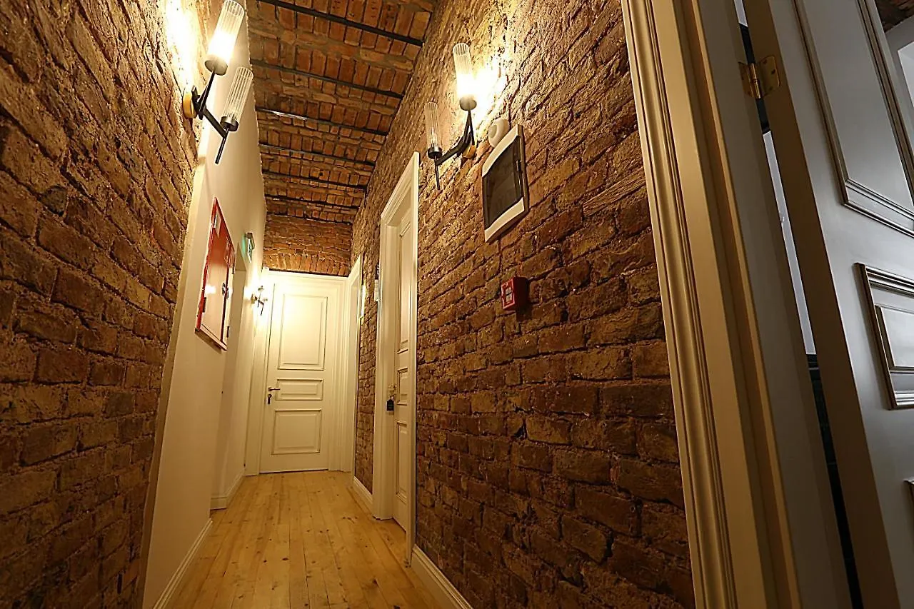 Istanbul Taksim Istiklal Street Kamil Hotel - Historical